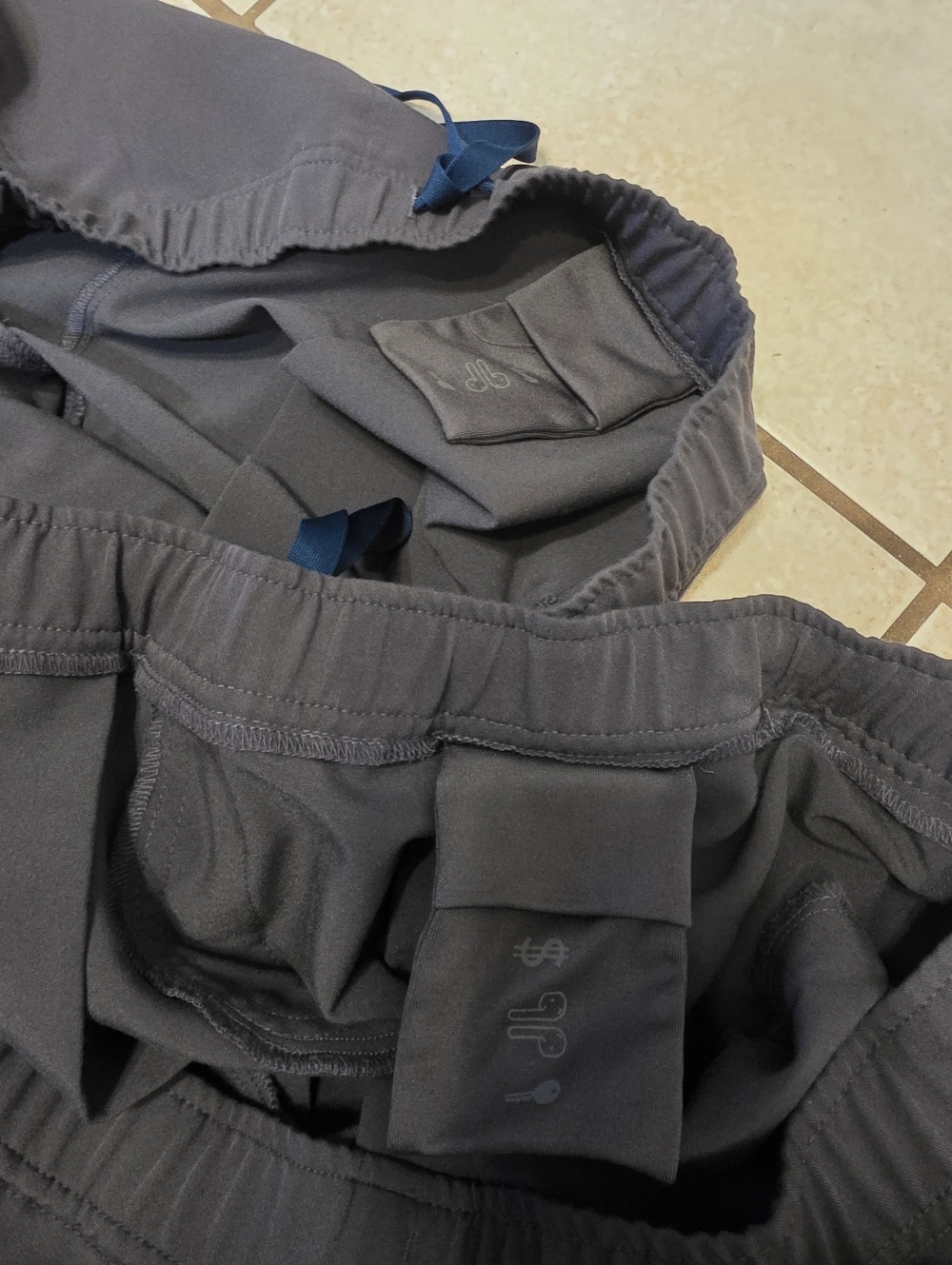 Bundle Of 2 Figs Tansen Jogger Scrub Pants- L - Picture 5 of 11